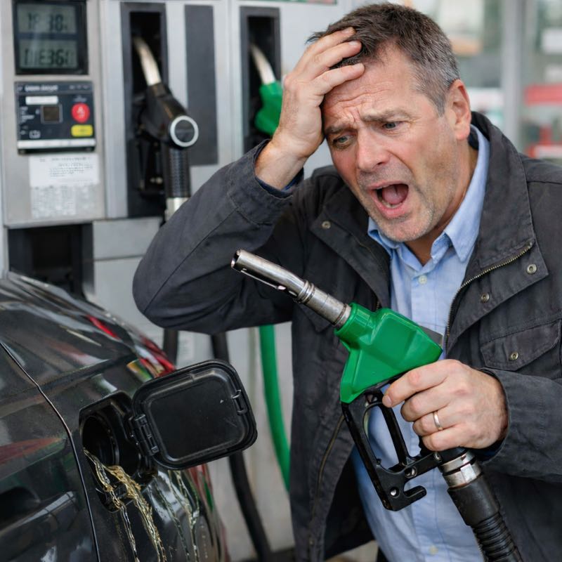 Erreur pompe essence siphonnage HELPCAR Bruxelles