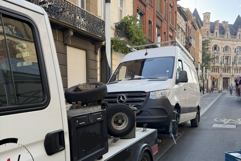 Bestelwagen Depannage in Brussel – 24/7 – HELPCAR in actie