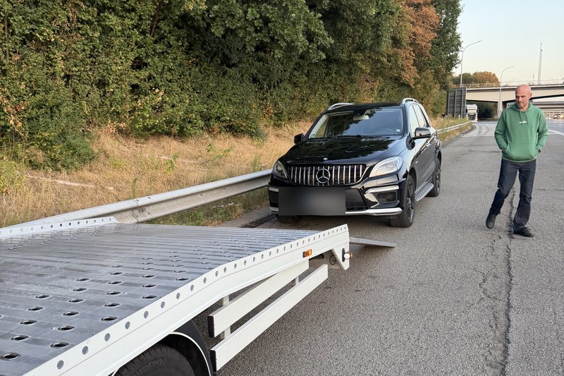 Dépannage voiture Wavre – remorquage d'un SUV sur l'E411 par HELPCAR
