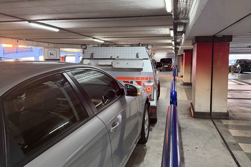 Dépannage voiture dans un parking couvert à Zaventem - HELPCAR